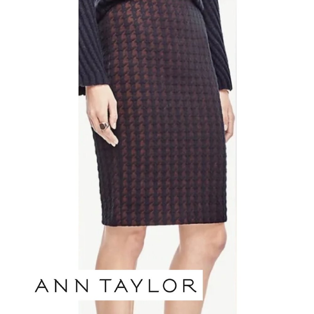 Ann Taylor Black Hounds Tooth Pencil Stretch Skirt